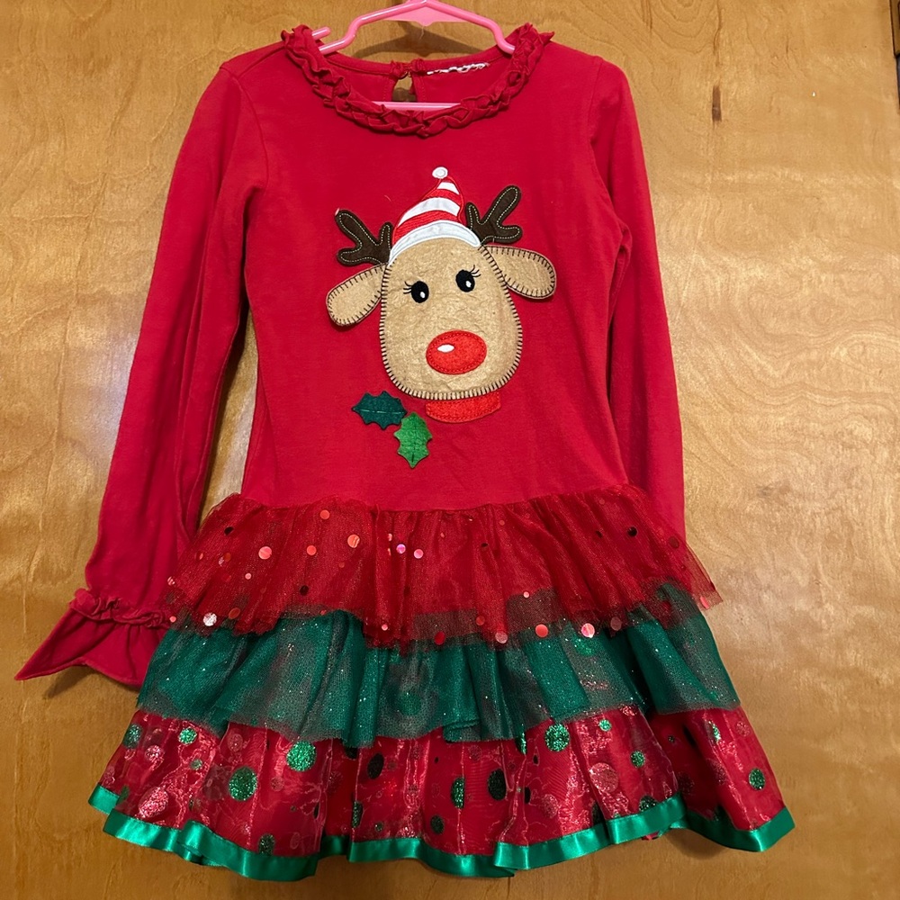 Very cute and festive top.